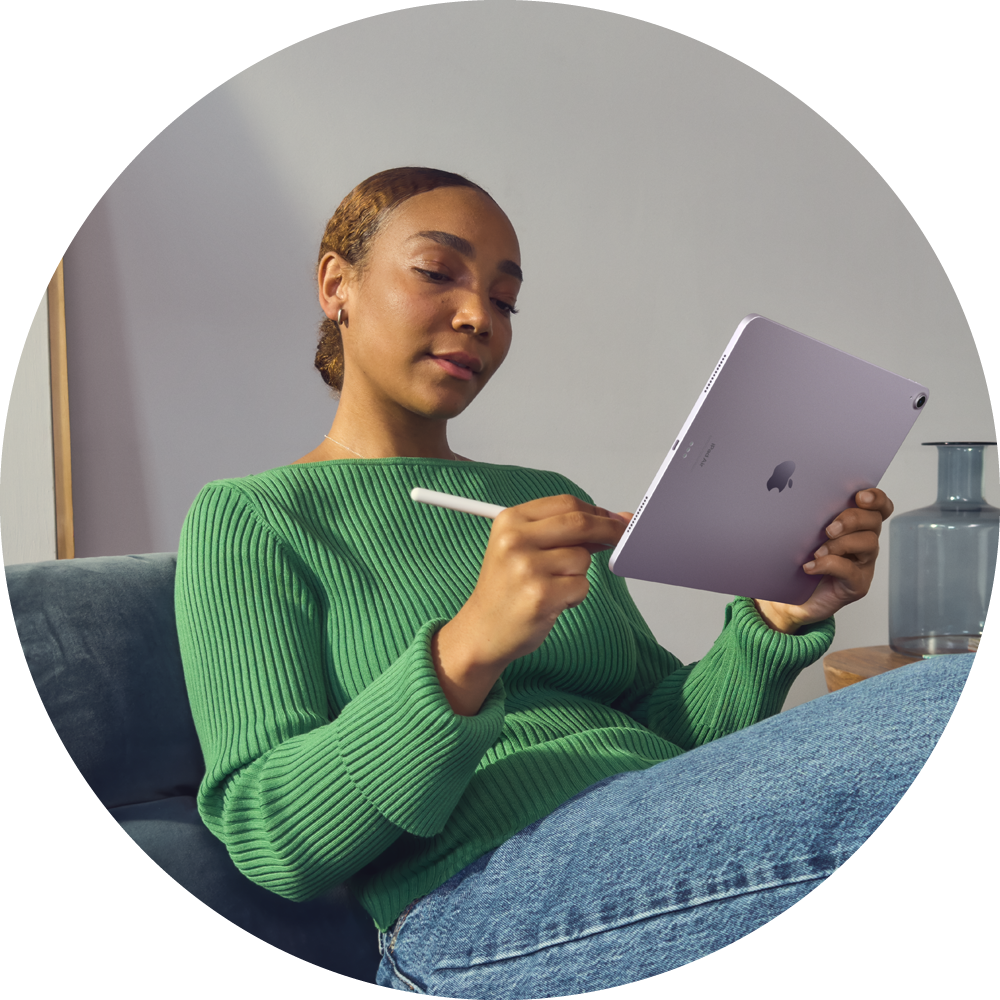 iPad Air 11-inch lifestyle