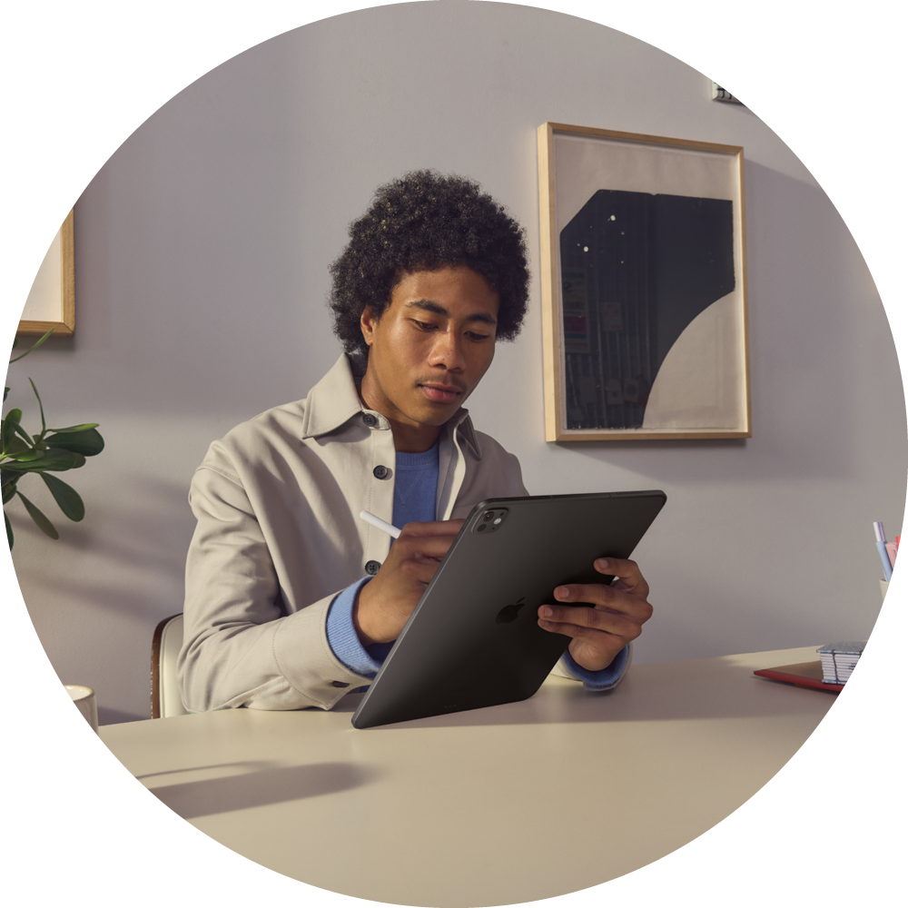 iPad Pro 11-inch lifestyle